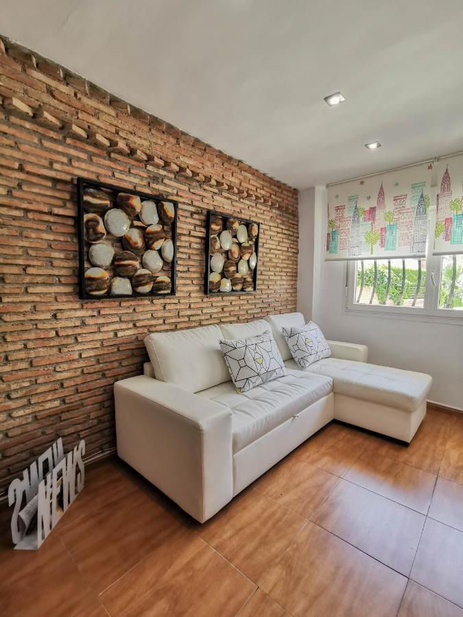 Apartamentos Turisticos Tronca Luxury Grenada Zewnętrze zdjęcie
