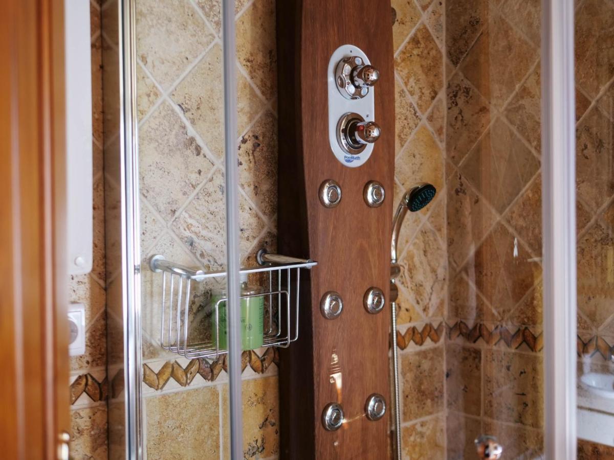 Apartamentos Turisticos Tronca Luxury Grenada Zewnętrze zdjęcie